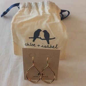 Chloe + Isabel Jewelry - Gold leaf drop earrings Chloe + Isabel Jewelry - Gold leaf drop earrings